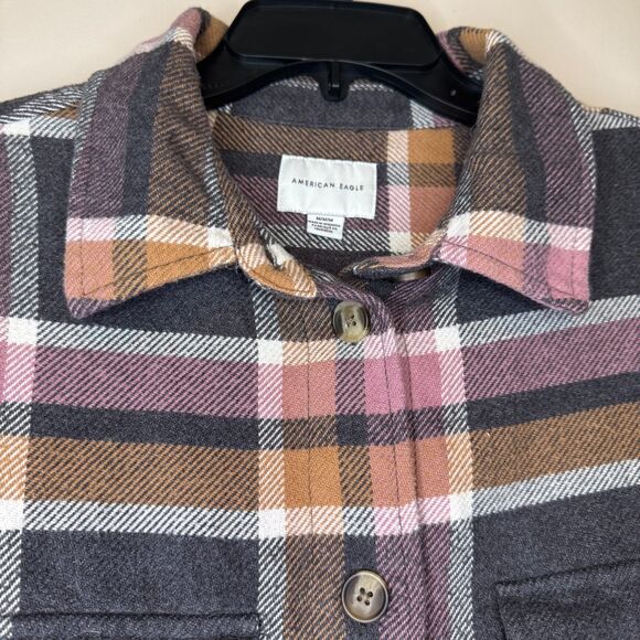 American Eagle women's size medium M plaid flannel button pink gray shacket top - Picture 3 of 13